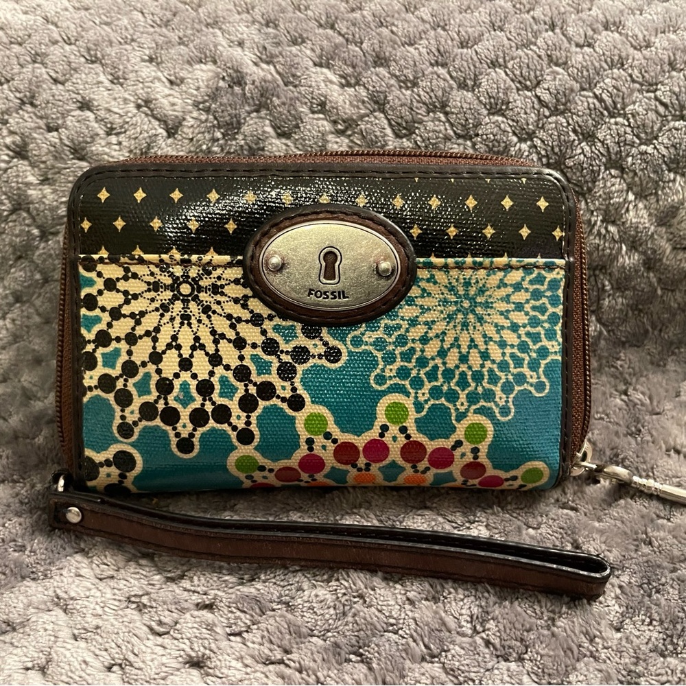 Vintage Fossil zip wallet/ wristlet
